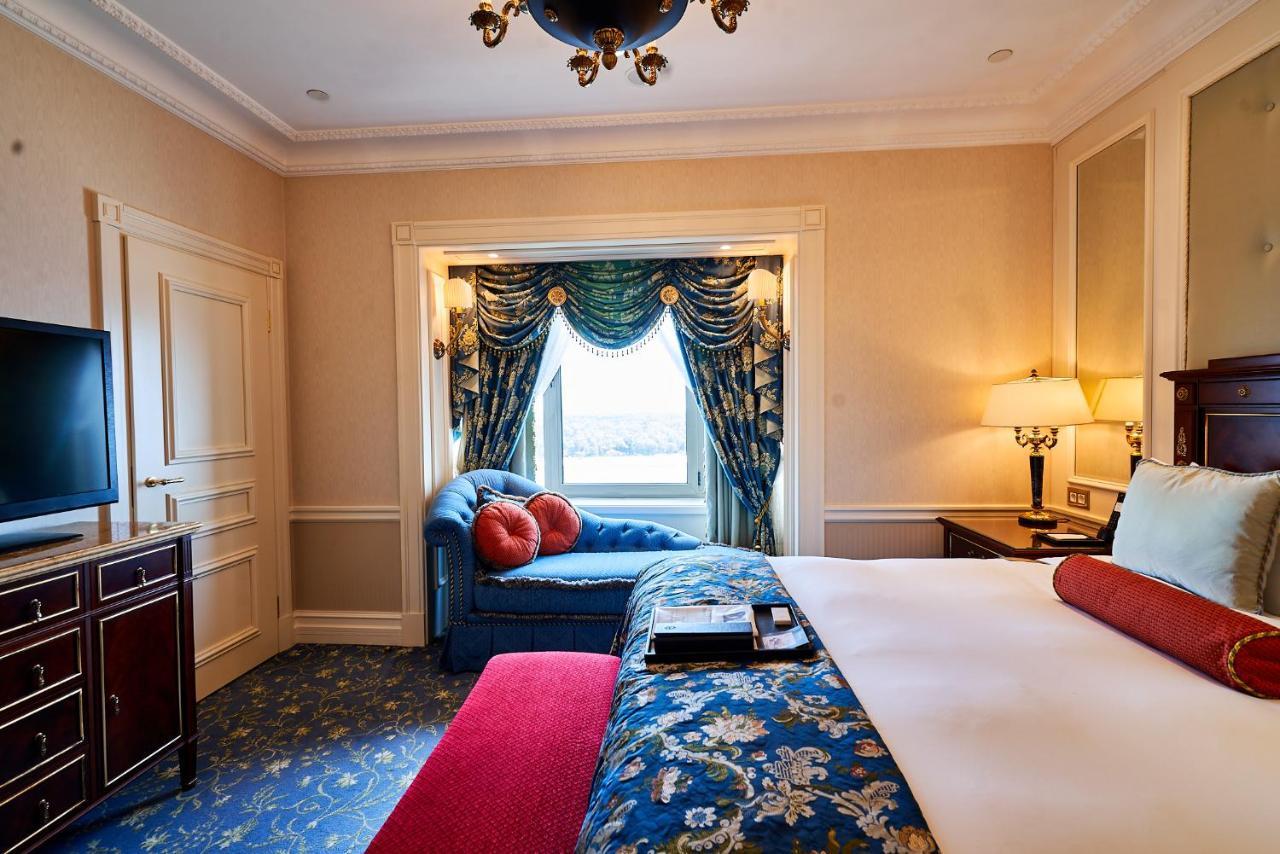 Hotel Fairmont Grand